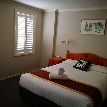 Moonee Valley Views Aparthotel Melbourne Buitenkant foto