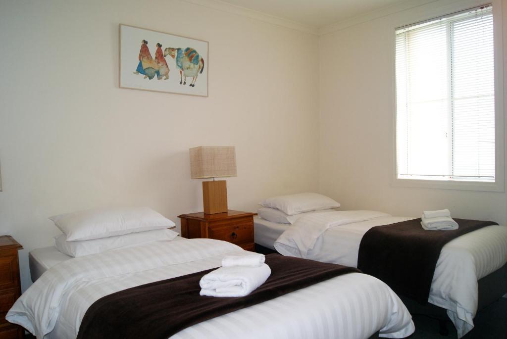 Moonee Valley Views Aparthotel Melbourne Buitenkant foto