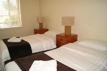 Moonee Valley Views Aparthotel Melbourne Buitenkant foto